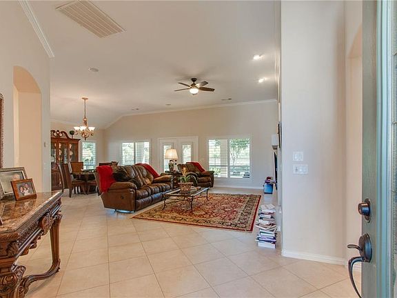5th image of 9701 Freeport Dr