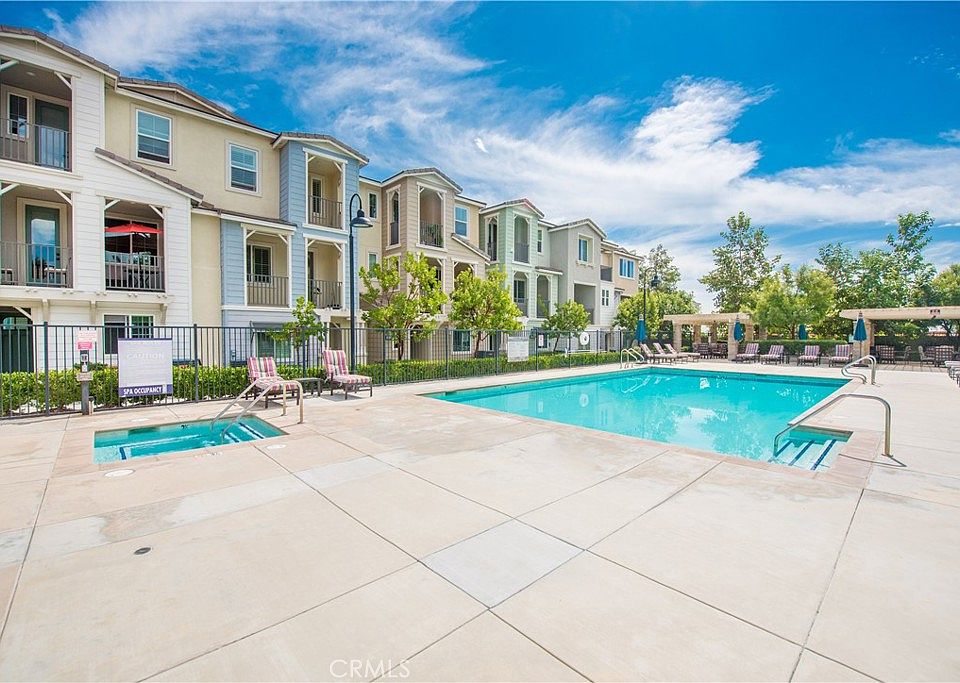 1st image of 2711 Meyer Ln