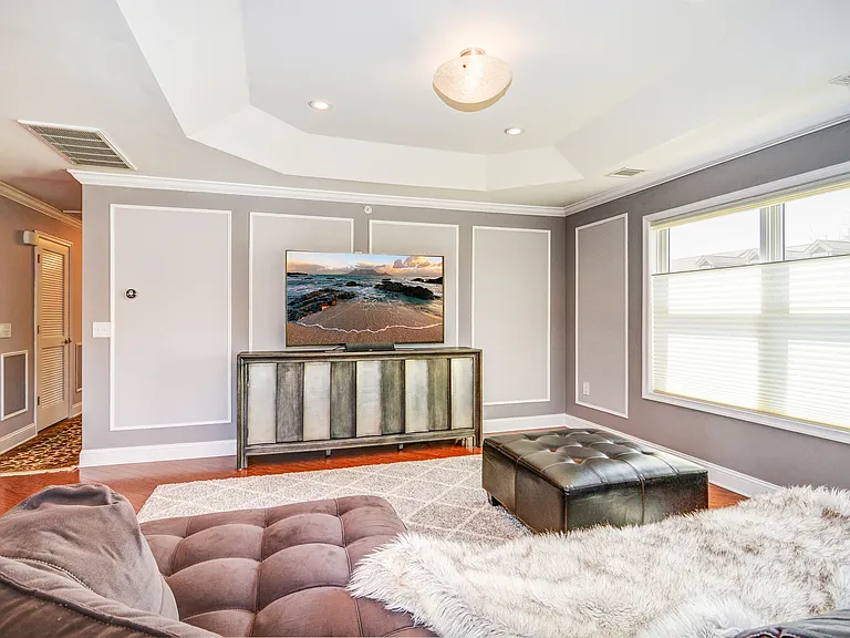 2102 Freeman Way #2102 — Photo 8