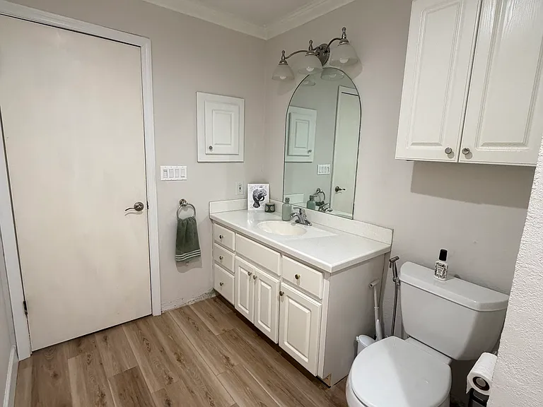1281 S Disston Ave — Photo 14