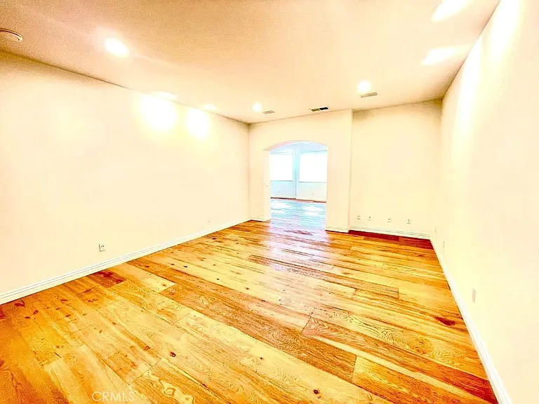8058 Gilman Ct — Photo 16