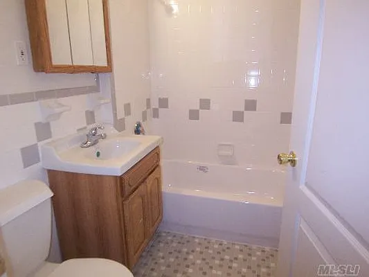 Sold by Century 21 American Homes | media 5