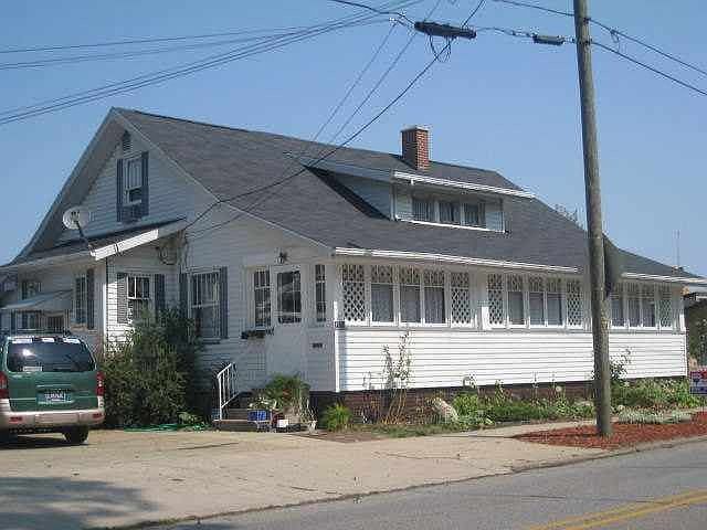 1st image of 1502 E Jackson Blvd