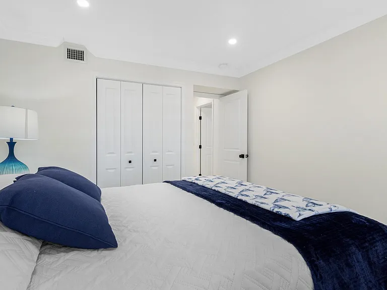 6213 Bay Club Dr #4 — Photo 21