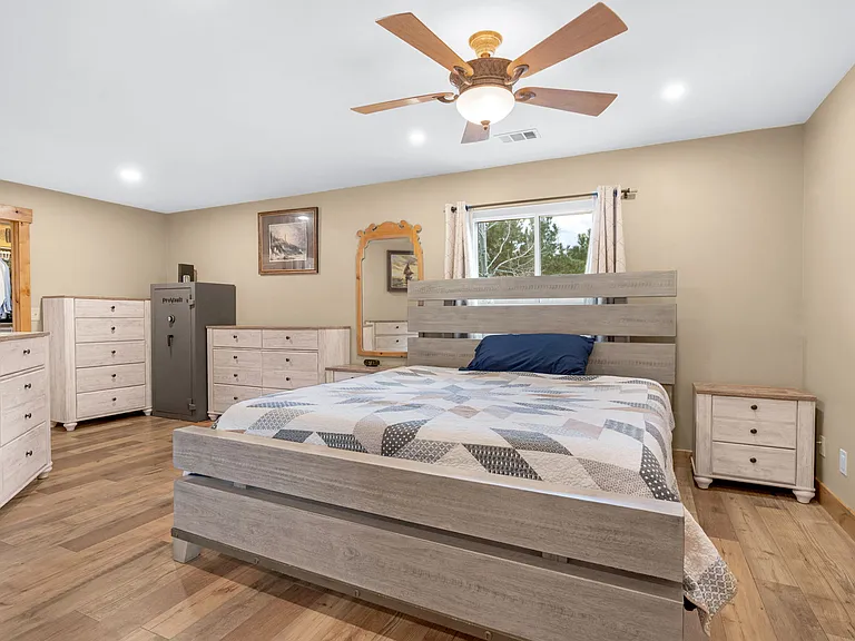 15632 Ray Dr — Photo 14