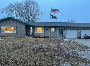 617 W 6th St, Odebolt, IA 51458