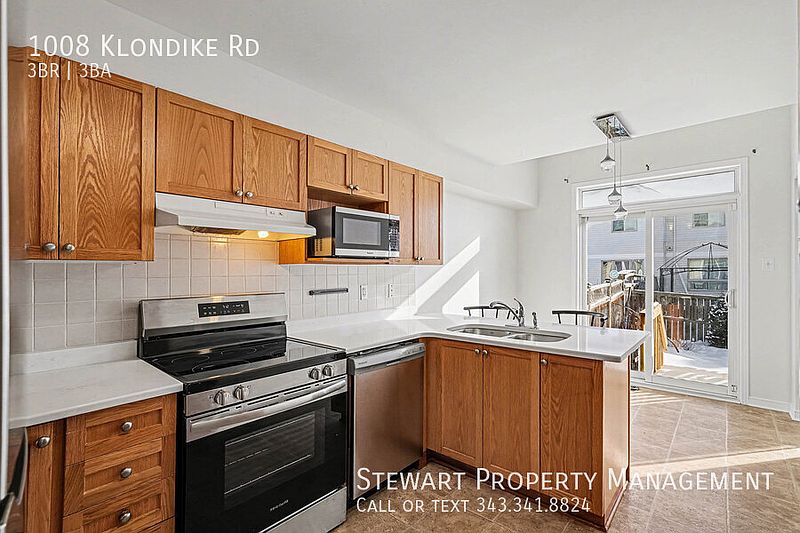 Ottawa House for rent - 3 Bedrooms — photo 8