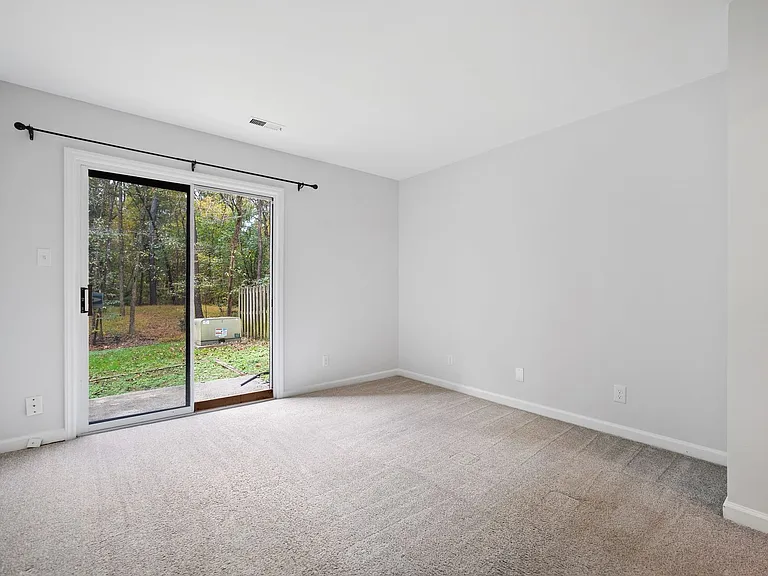 4330 Pin Oak Dr — Photo 8