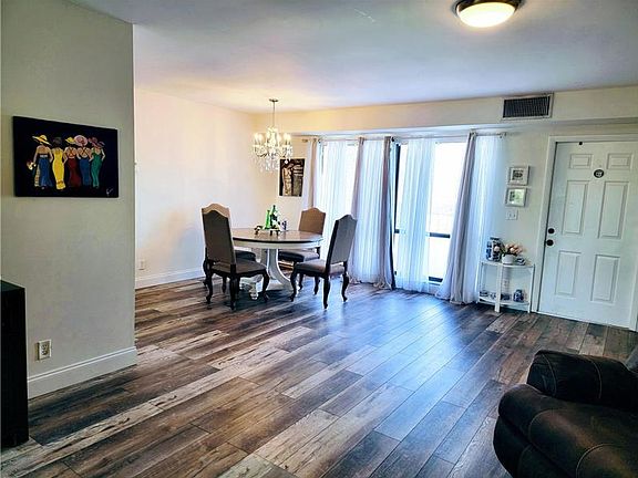 2nd image of 1020 Homewood Blvd APT K203