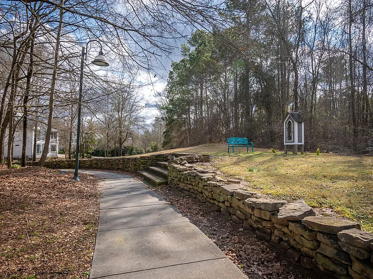 83 Charter Oak Dr — Photo 45