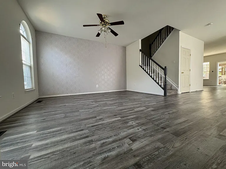 336 Baish Dr SE — Photo 23
