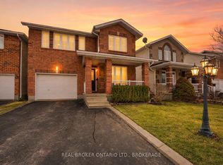 85 Schooner Dr, Kingston, ON K7K7K1