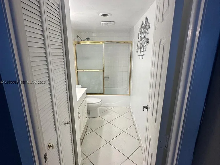 4158 Inverrary Dr #405 — Photo 17