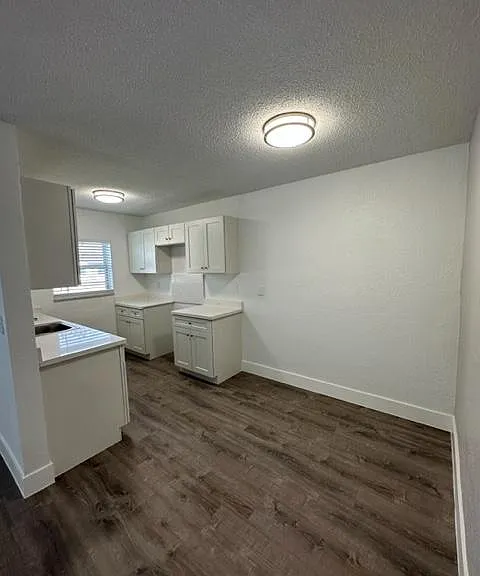 3660 NE 11th Ave #5 — Photo 13