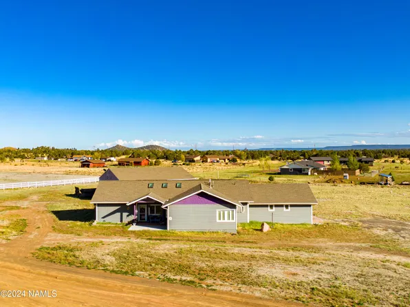 10160 Oneil Ln, Flagstaff, AZ 86004