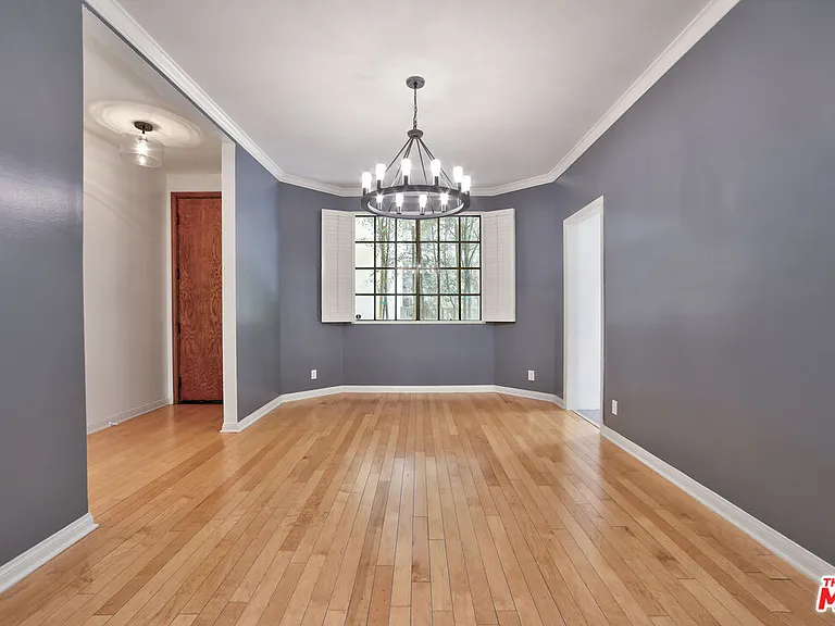 11939 Gorham Ave #105 — Photo 18