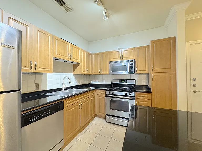 12921 Centre Park Cir #204 — Photo 21
