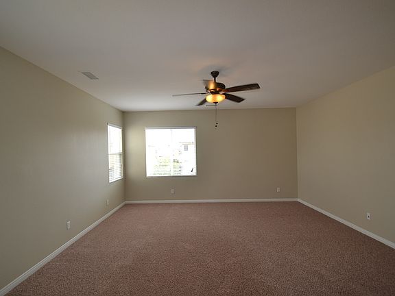 5th image of 3102 San Luis Dr