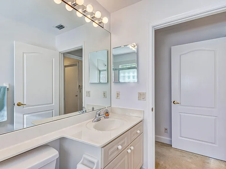 919 Augusta Pointe Dr — Photo 38