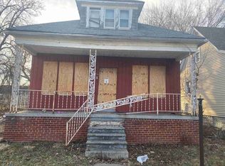 17233 Anglin Ave, Hamtramck, MI 48212