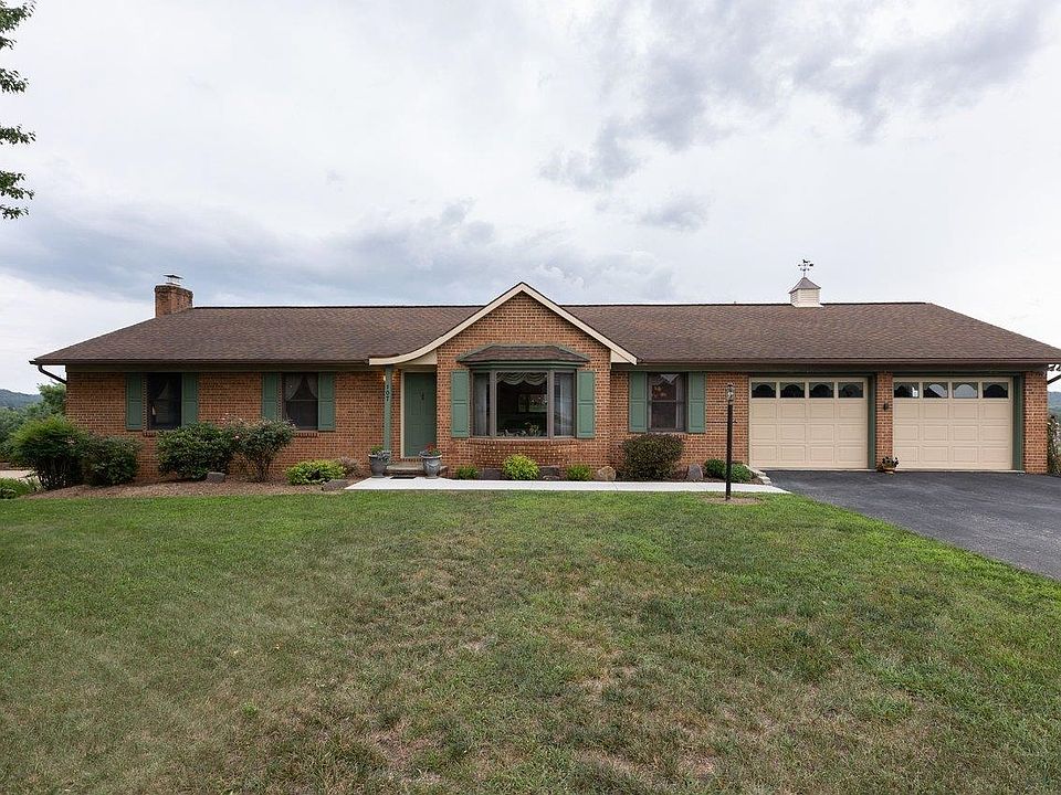 1st image of 107 Dogwood Dr