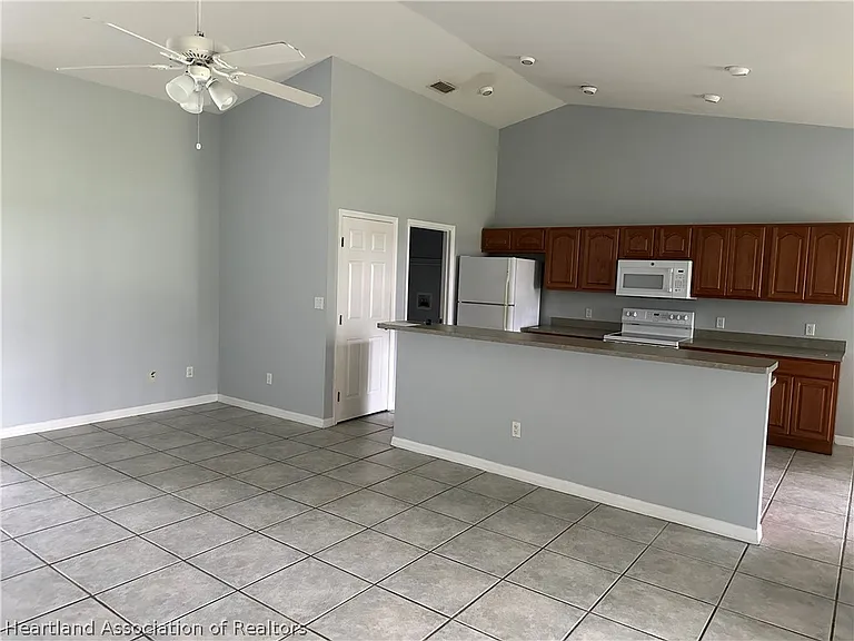 6305 Matanzas Dr — Photo 7