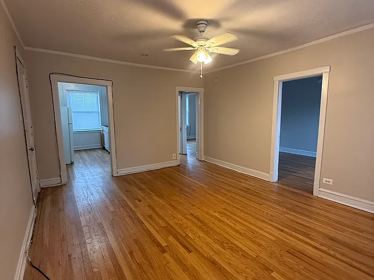 2350 W Touhy Ave #2 — Photo 5