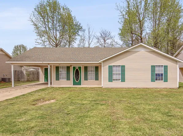 1201 Walker St, Paragould, AR 72450