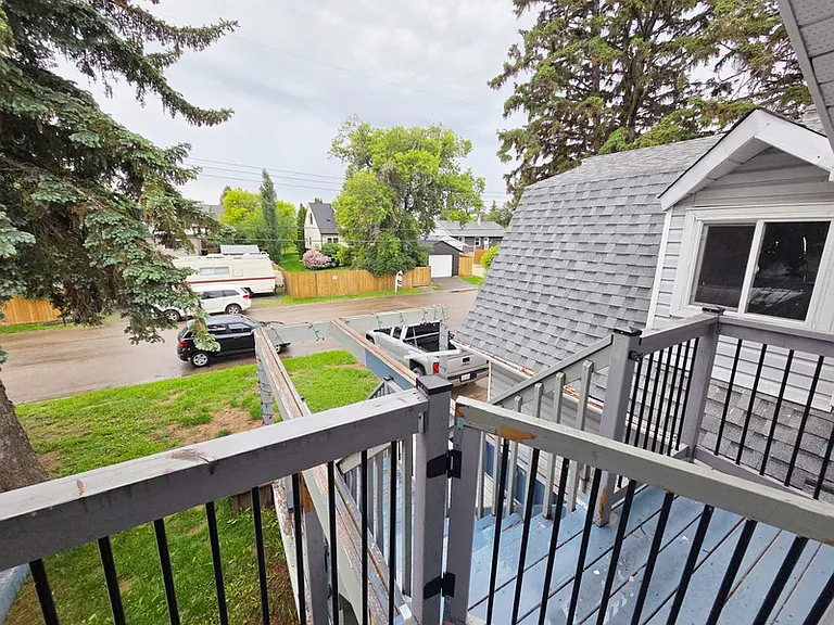 21 Langley Dr #UPPER — Photo 19