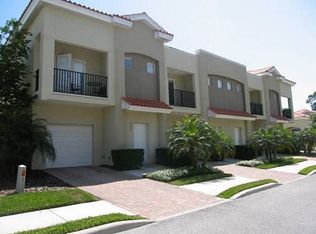 534 101st Ave N #1, Saint Petersburg, FL 33702