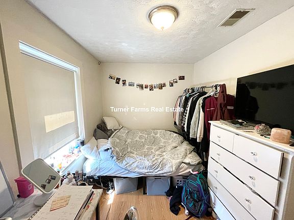 5th image of 2 Shepherd Ave #C2