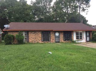 316 James Garfield Cir, Jackson, MS 39213