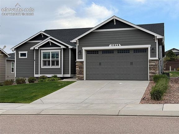 4th image of 10846 Hidden Brook Cir