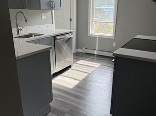 38 Foster St #1B, Southbridge, MA 01550