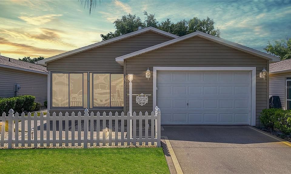 1st image of 2039 THURMOND AVENUE