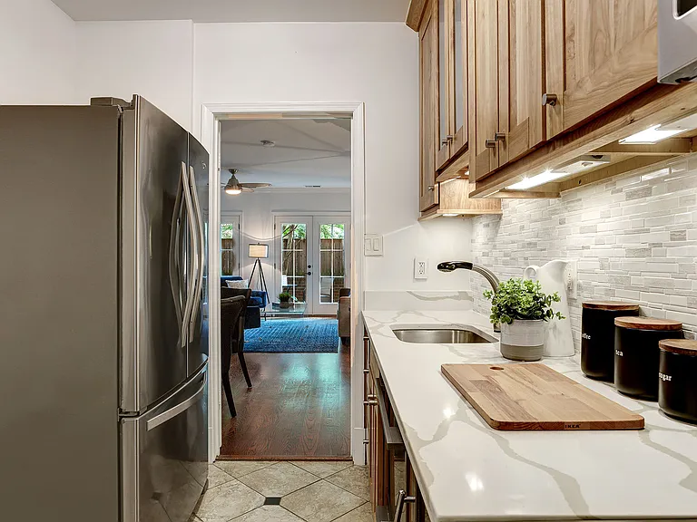 3205 Sutton Pl NW #D — Photo 19