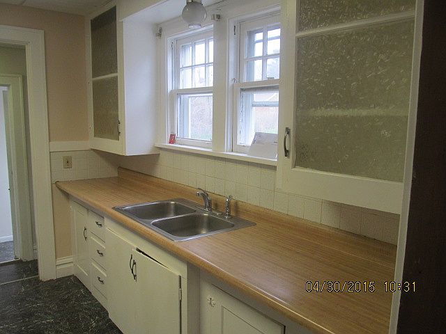 2nd image of 20209 Gladstone Rd