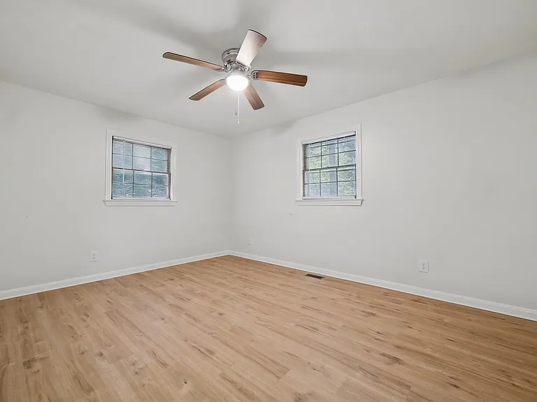 97 Shamrock Ln — Photo 21