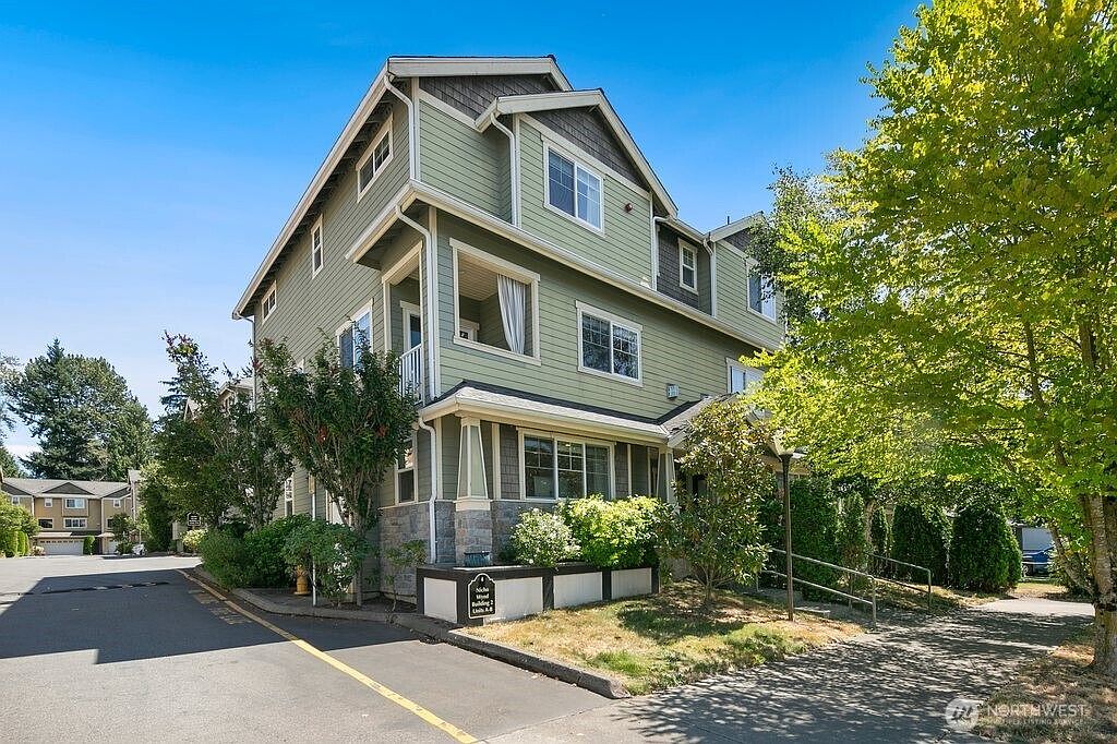1st image of 15503 18th Avenue W #2A