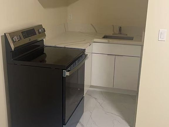 2nd image of 1676 Hoonipo St #A