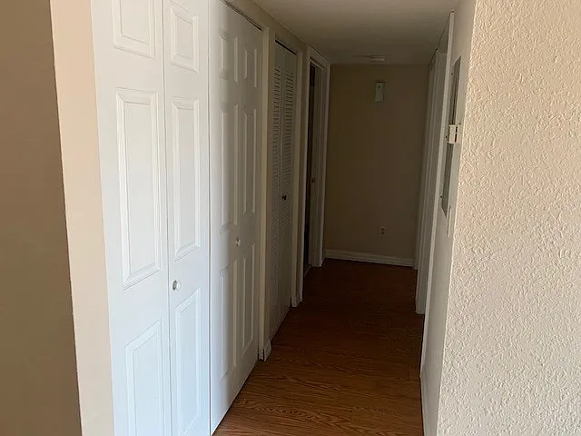 Ivy Chase Apartments — Photo 9
