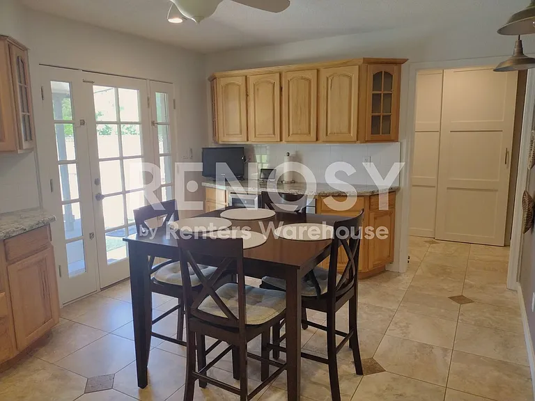 2124 N Lazona Dr — Photo 9