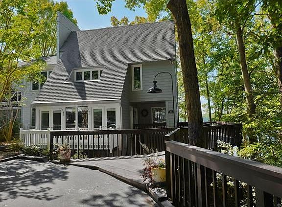 5th image of 4825 Woodbriar Ct #4825