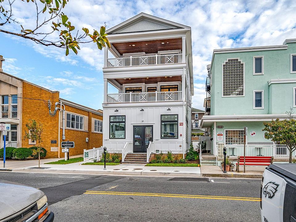 1st image of 1357 Asbury Ave #2