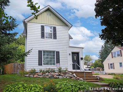 1115 Atlantic St NW, Grand Rapids, MI, 49504