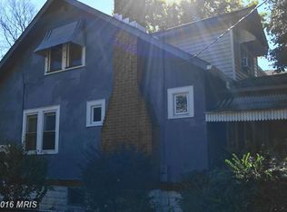 719 N Irving St, Arlington, VA 22201