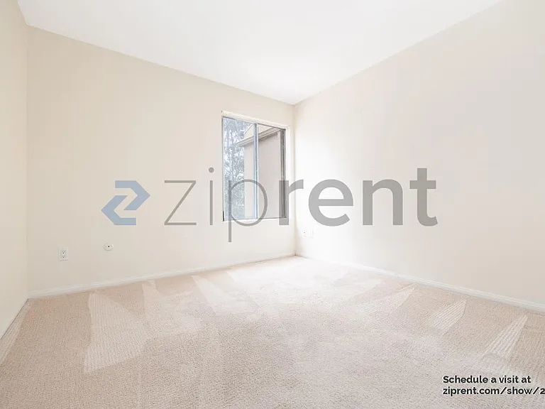 3454 Castle Glen Dr #226 — Photo 10