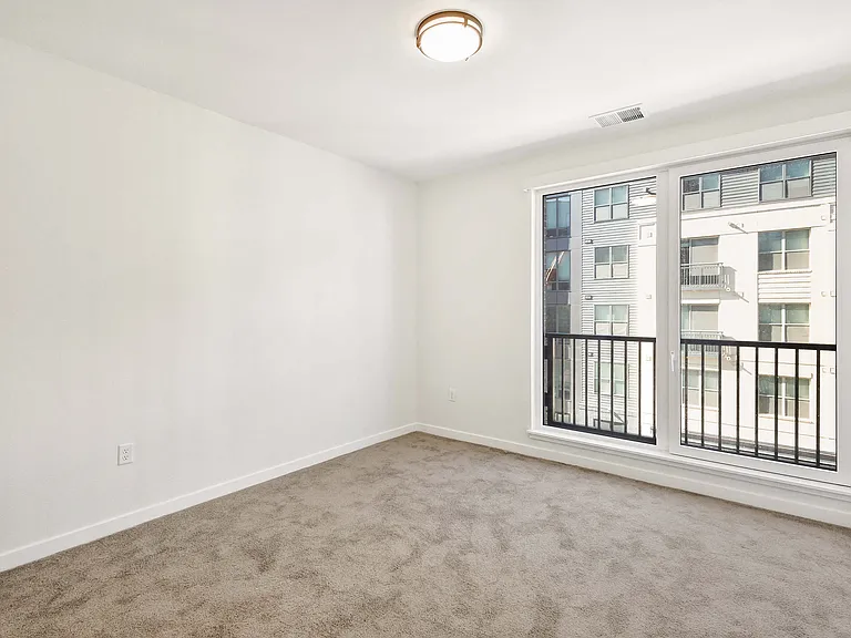 Oso Apartments — Photo 166
