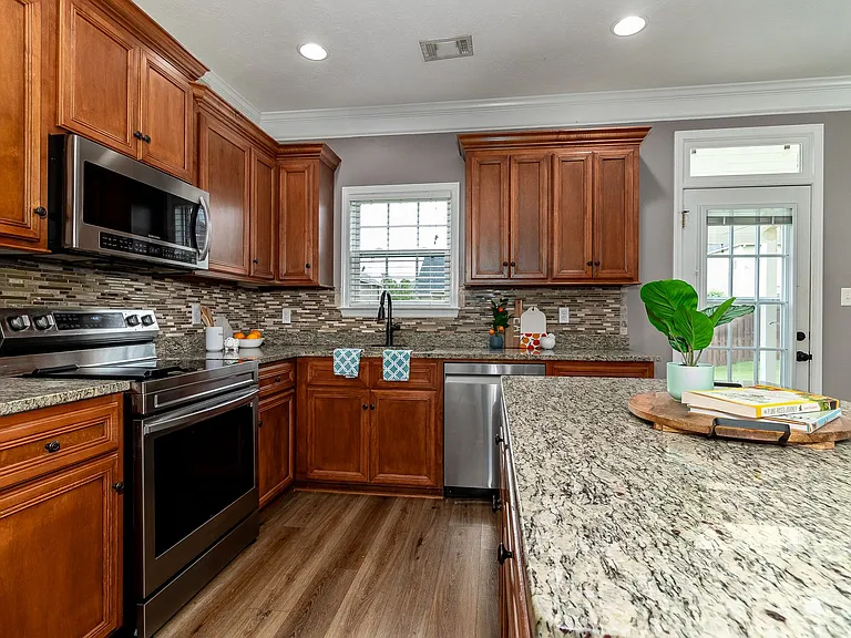 509 Hardwick Ct — Photo 4