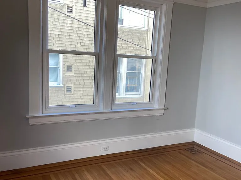 Union-Hyde Apts — Photo 7